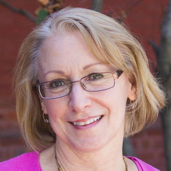 Meet your Posher, Janet - Picture 1 of 1